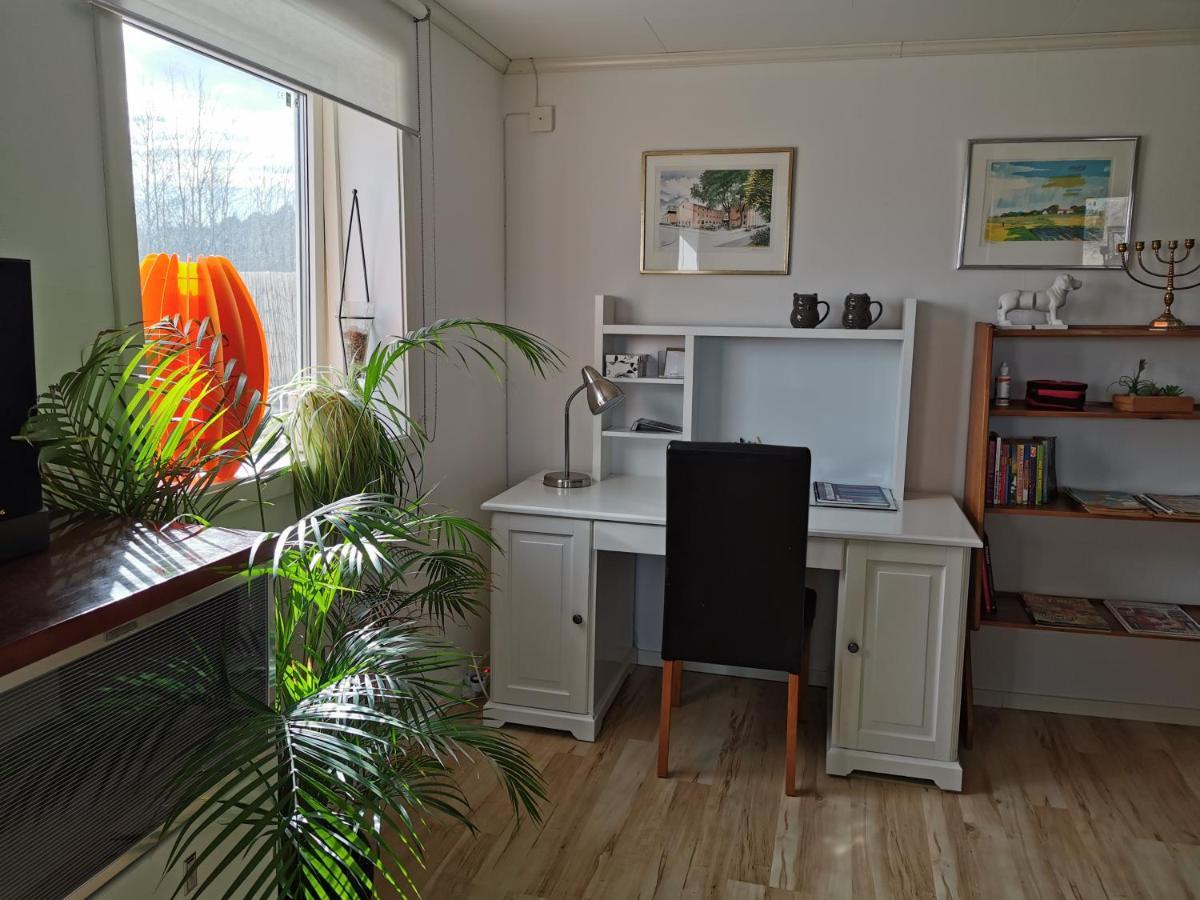 Tofta Konstgalleri-familjelaegenhet * Varberg